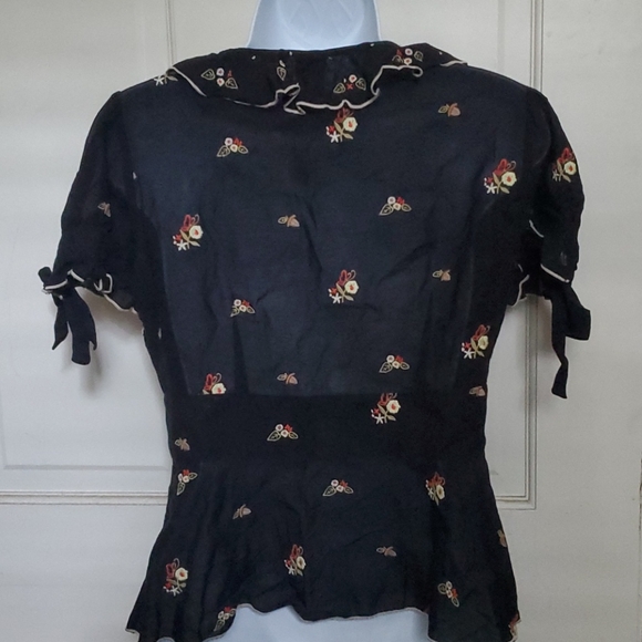 LITHE Anthropologie ruffle button down, size 4 - Picture 3 of 3